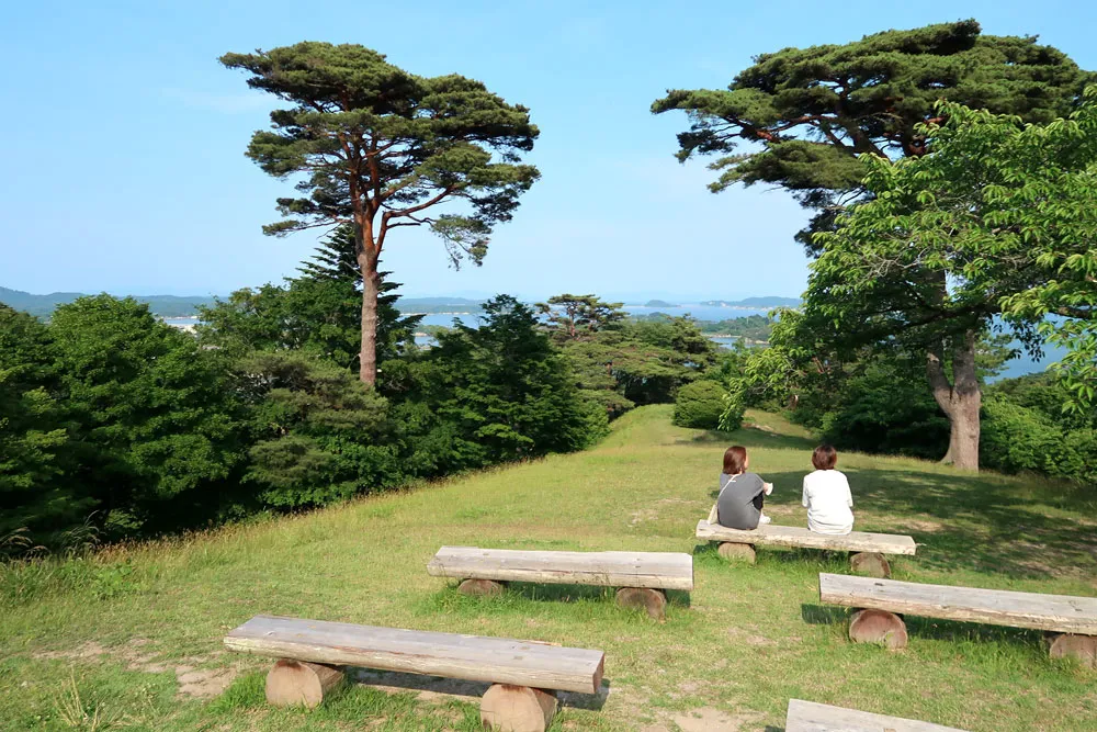 西行戻しの松公園でお散歩